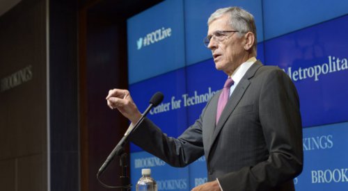 FCC chairman says Jan. 20 will be his last day