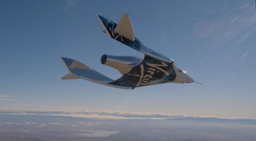 Virgin Galactic ends 2016 with second SpaceShipTwo glide flight