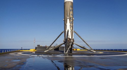 SpaceX still plans for first flight of a Falcon 9 with reused first stage this month