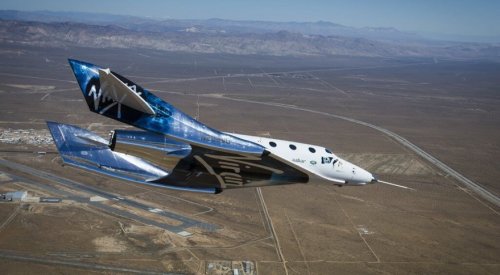 SpaceShipTwo tests feather system on latest glide flight
