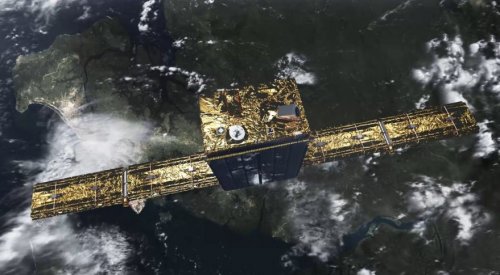 Finnish president signs space act as country’s first commercial SAR microsatellite launched