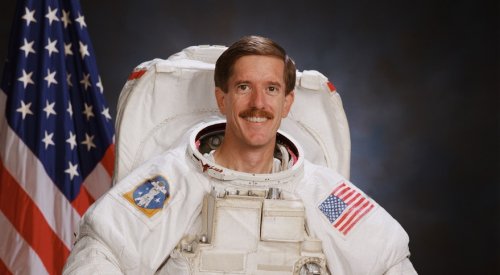 Former astronaut nominated to run U.S. Geological Survey