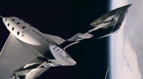 Virgin Galactic’s SpaceShipTwo takes a step closer to space