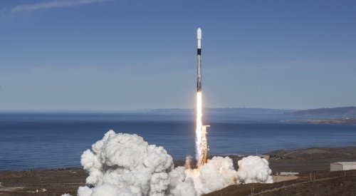 SpaceX files bid protest in federal court