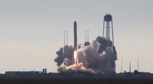 Antares launches Cygnus cargo spacecraft on first CRS-2 mission