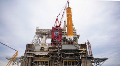 SLS static-fire test expected in October